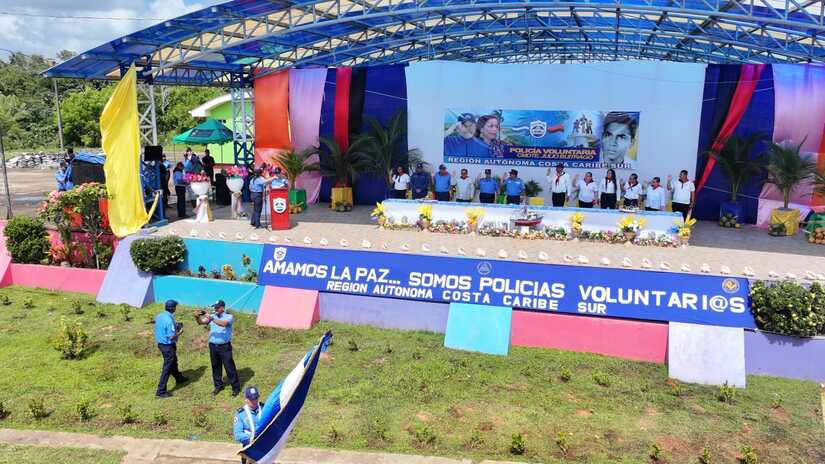 POLICIA46