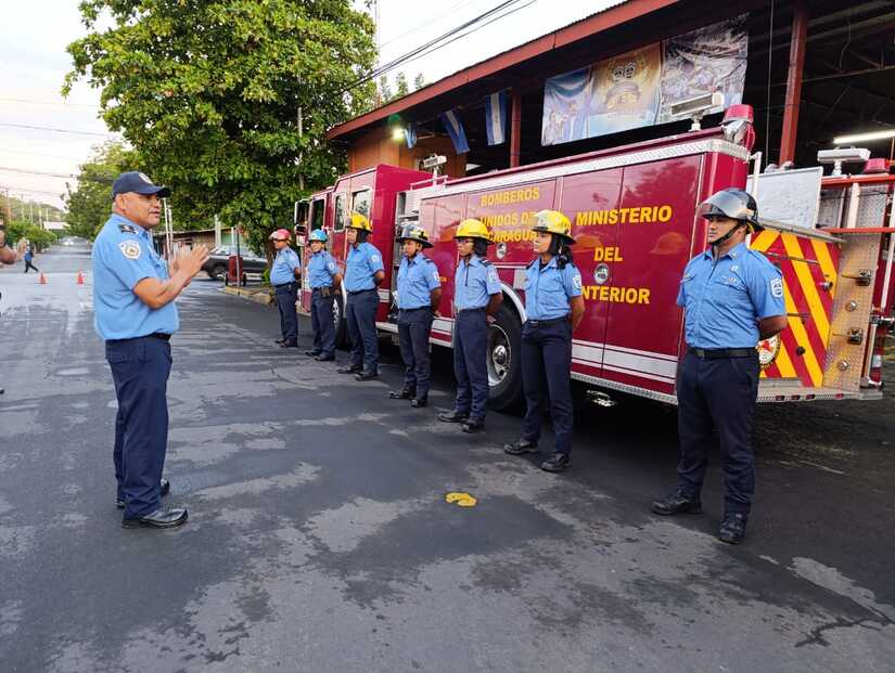 BOMBEROS-(3)