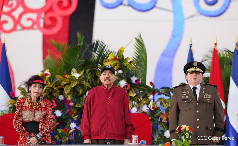 Juramentacion-al-Jefe-del-Ejercito-16
