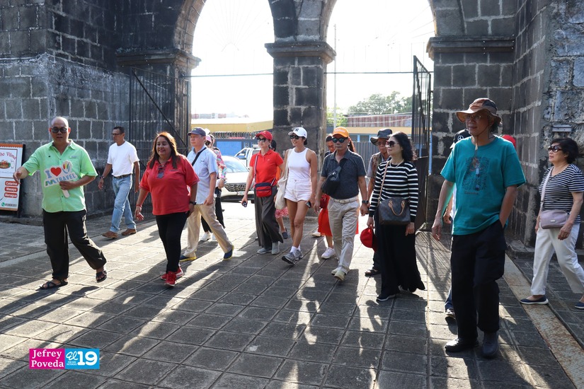 TURISTAS-(13)