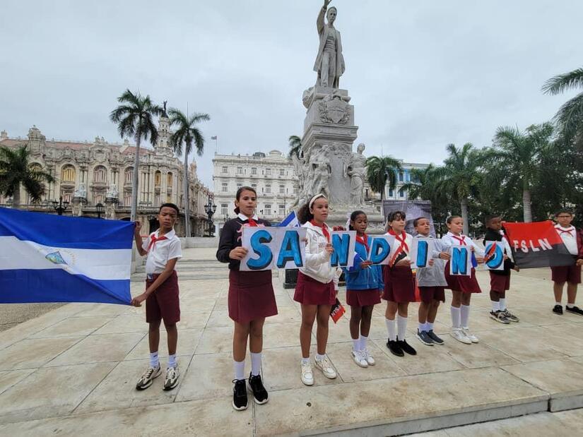 CUBA-(2)