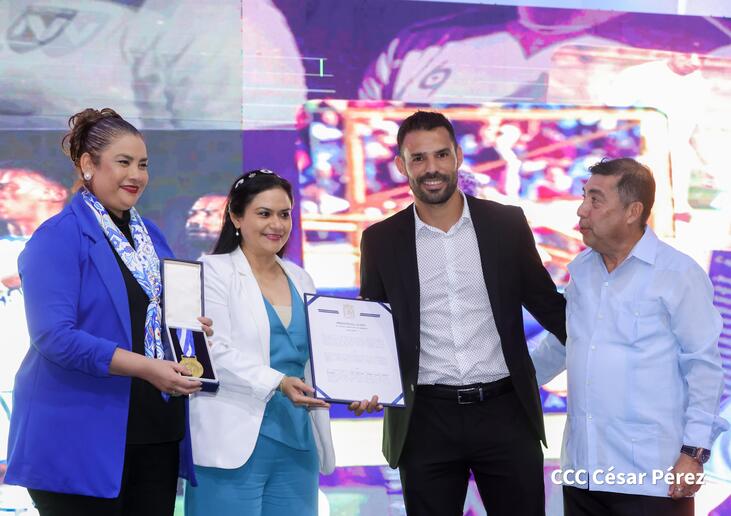 PREMIACION13