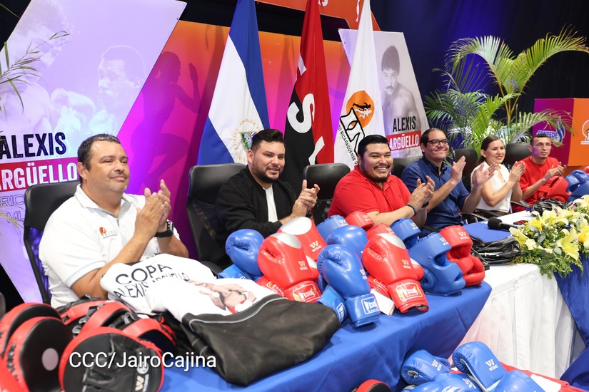 BOXEO8