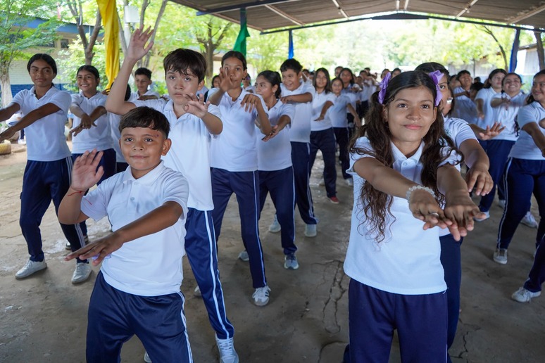 ZUMBATON1