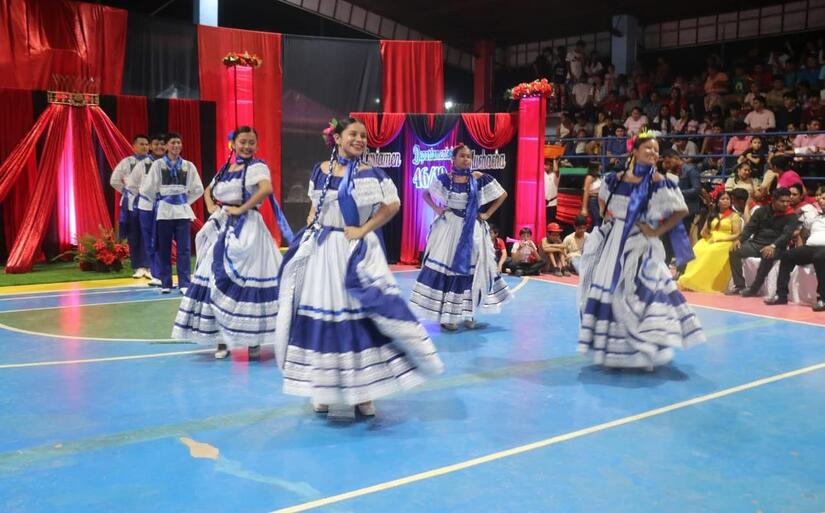 MUCHACHA-(7)