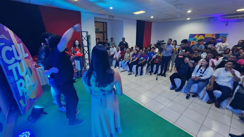 CULTURA8