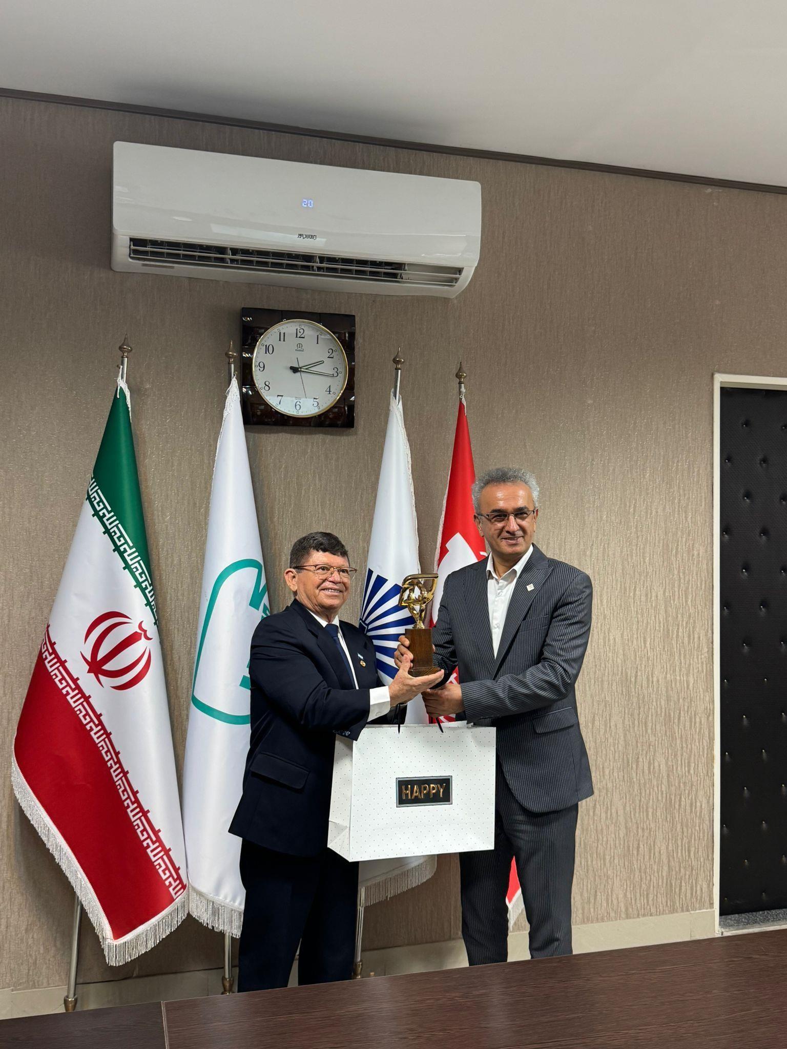 IRAN8