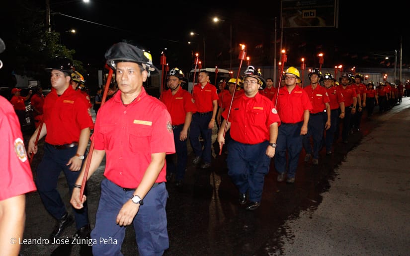 BOMBEROS-17