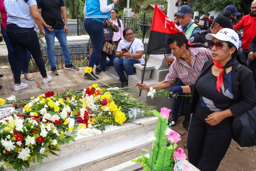 ESTELI-(38)