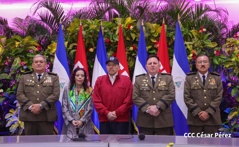 Ascenso-militar-1