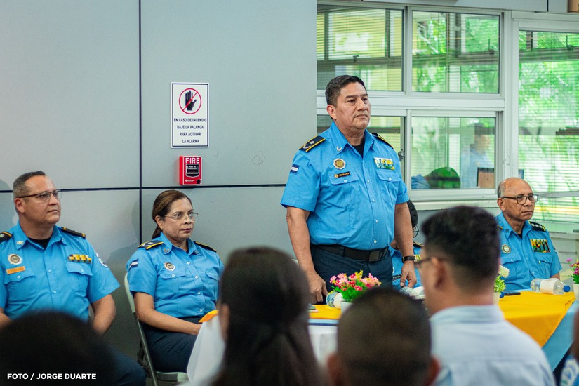 POLICIA-(1)