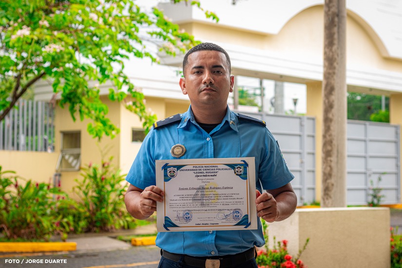 POLICIA-(14)