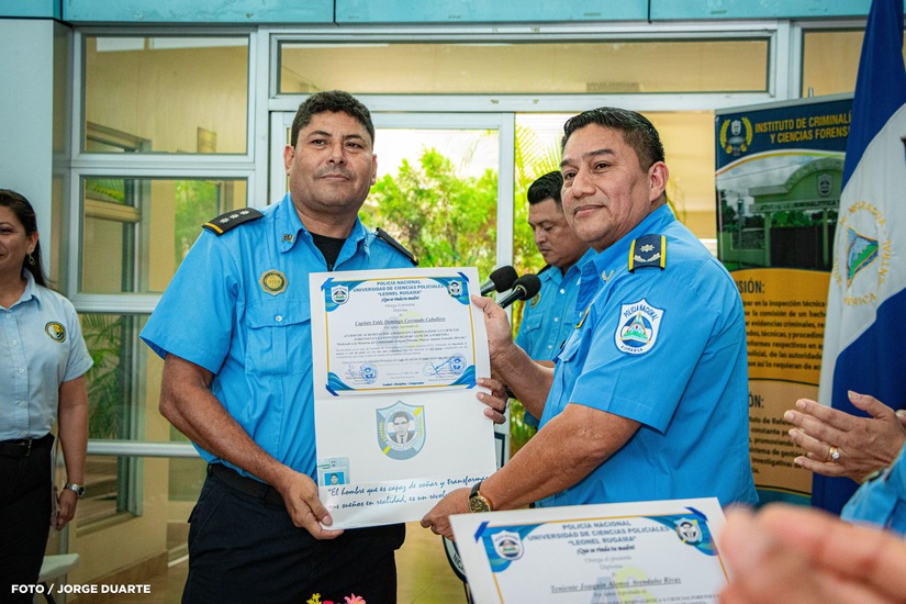 POLICIA-(17)