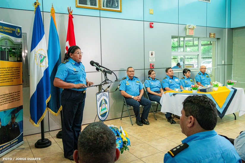 POLICIA-(2)