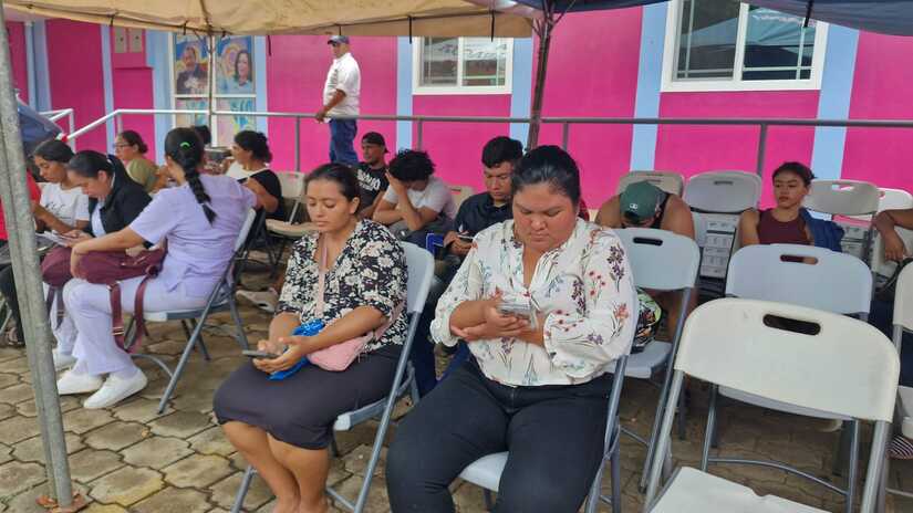 MUJERES8