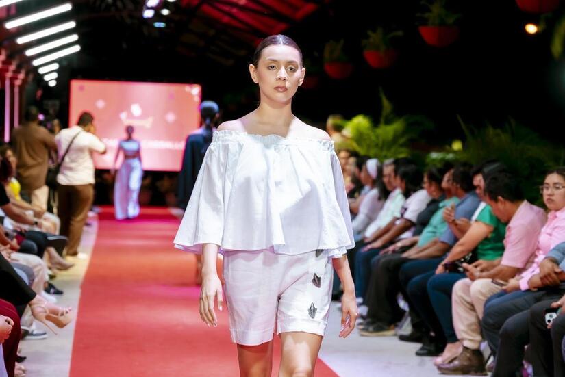 PASARELA8