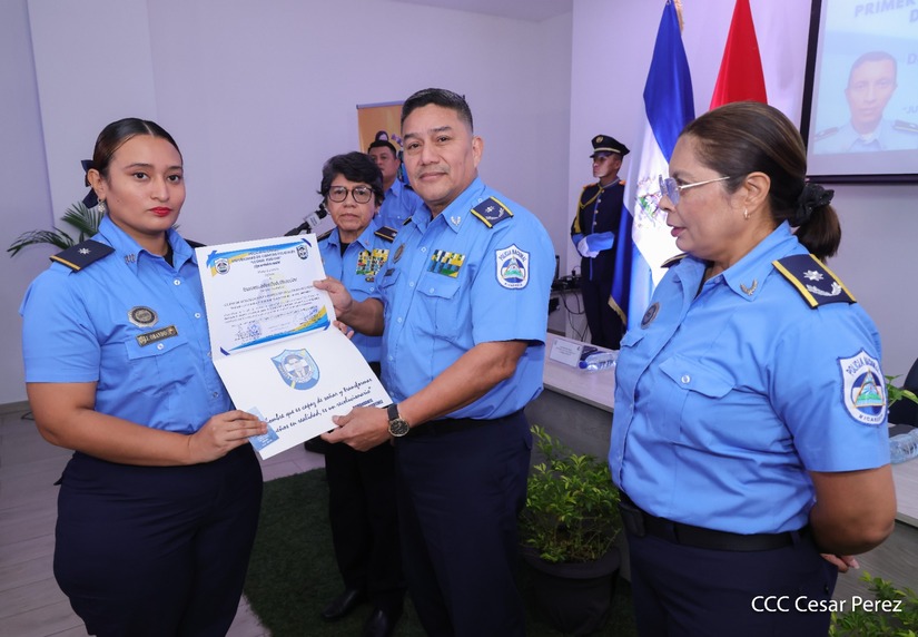Policia-Nacional-3
