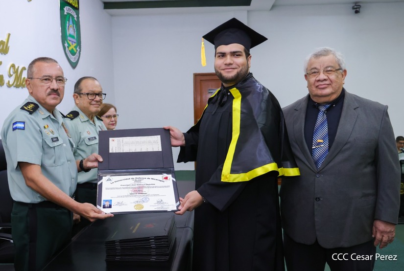 GRADUACION26