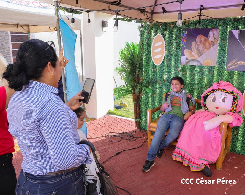 FERIA-(10)