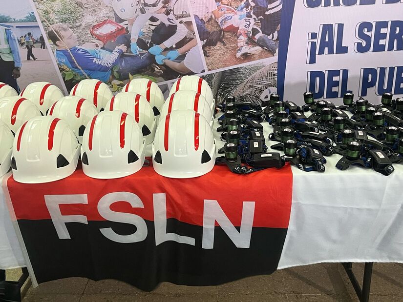 CRUZ-BLANCA6