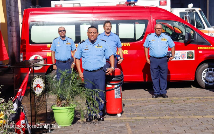 BOMBEROS-7