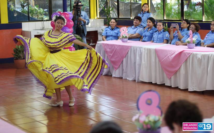 migracion-mujer-6
