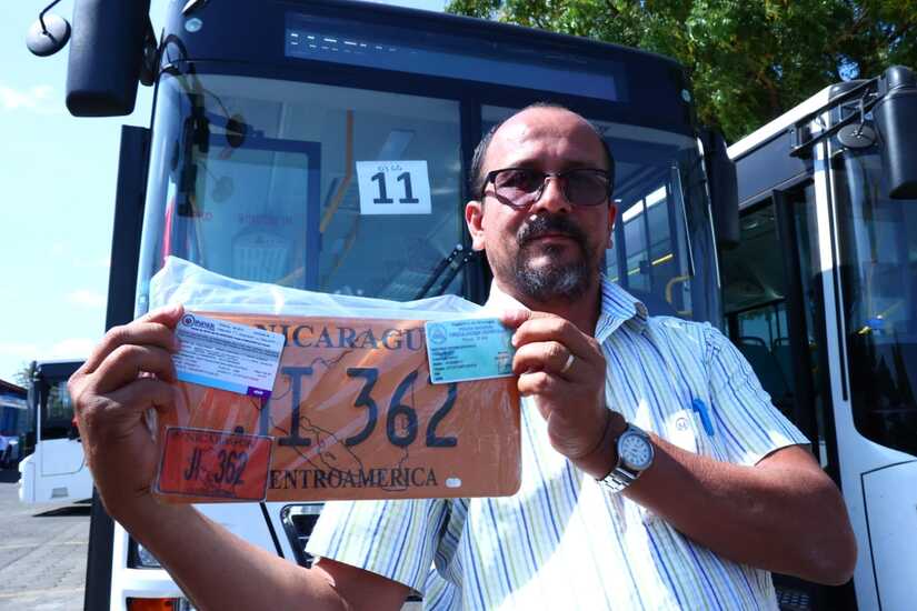 BUSES25
