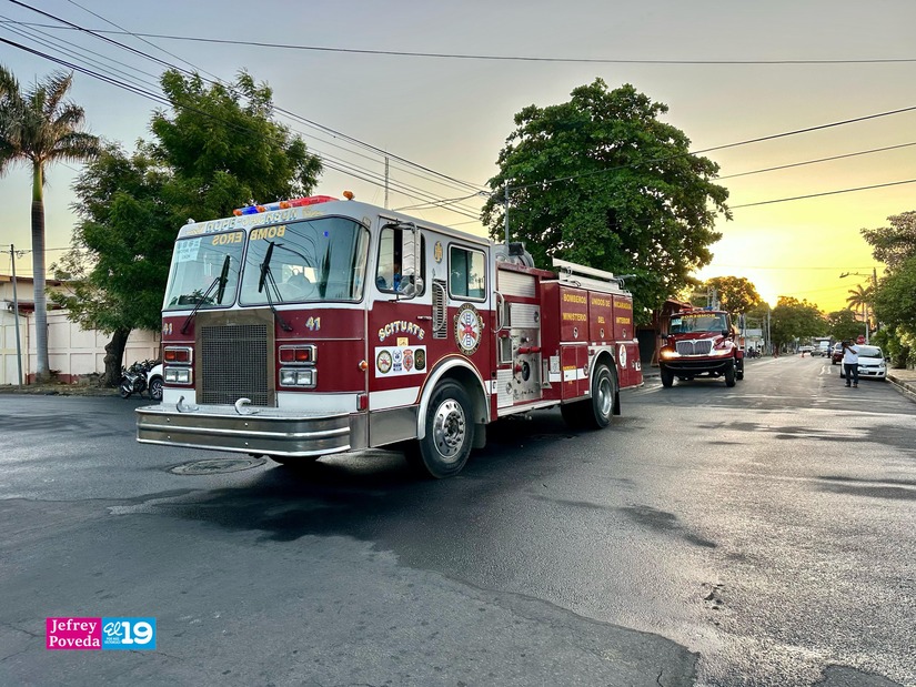 BOMBEROS-(5)