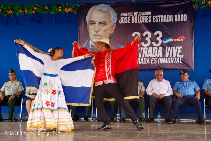 DESFILE-(38)