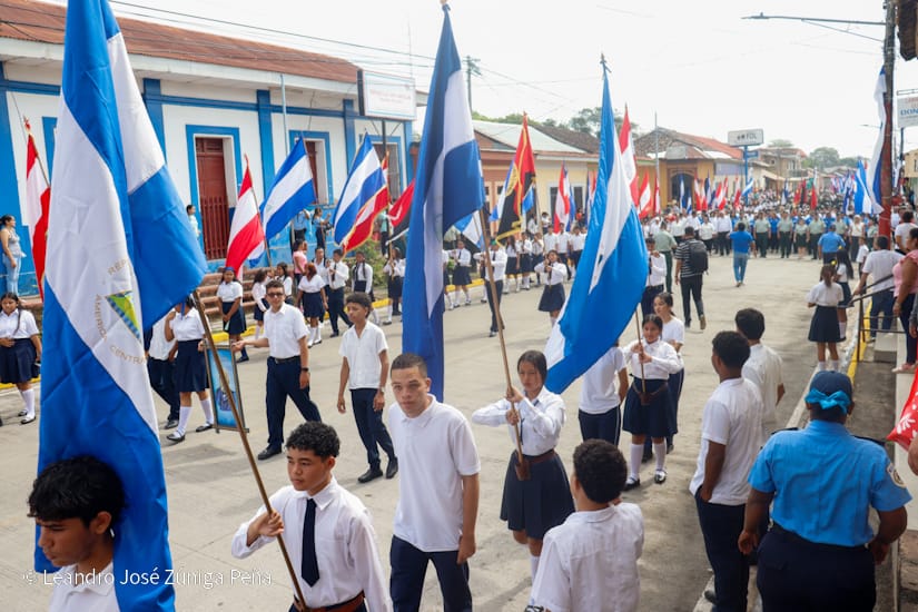 DESFILE-(60)