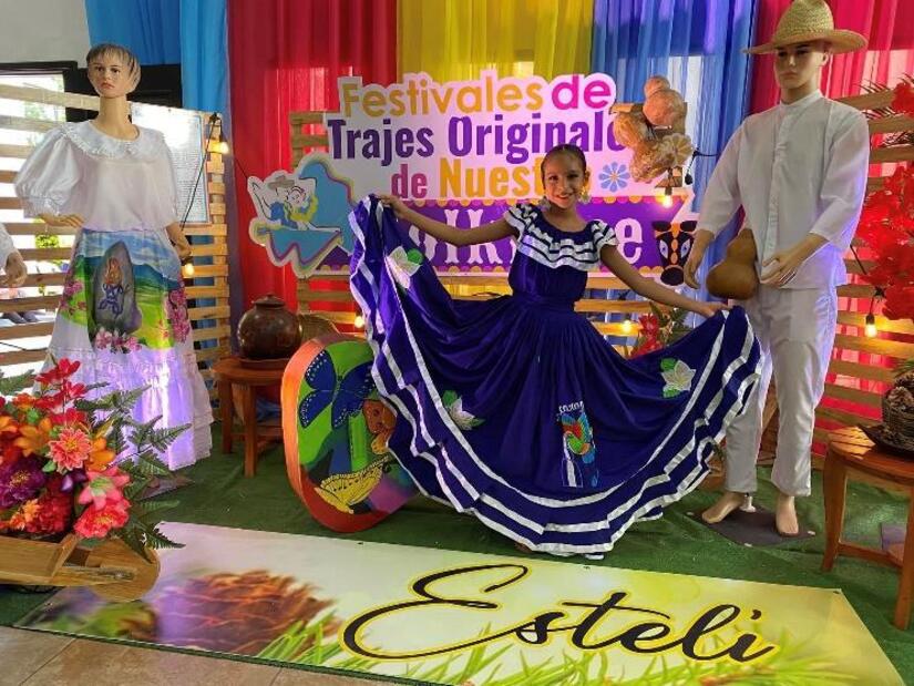 TRAJES-(9)