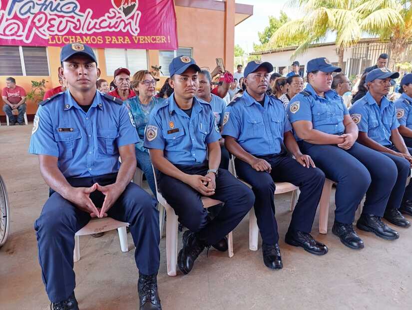 BOMBEROS4