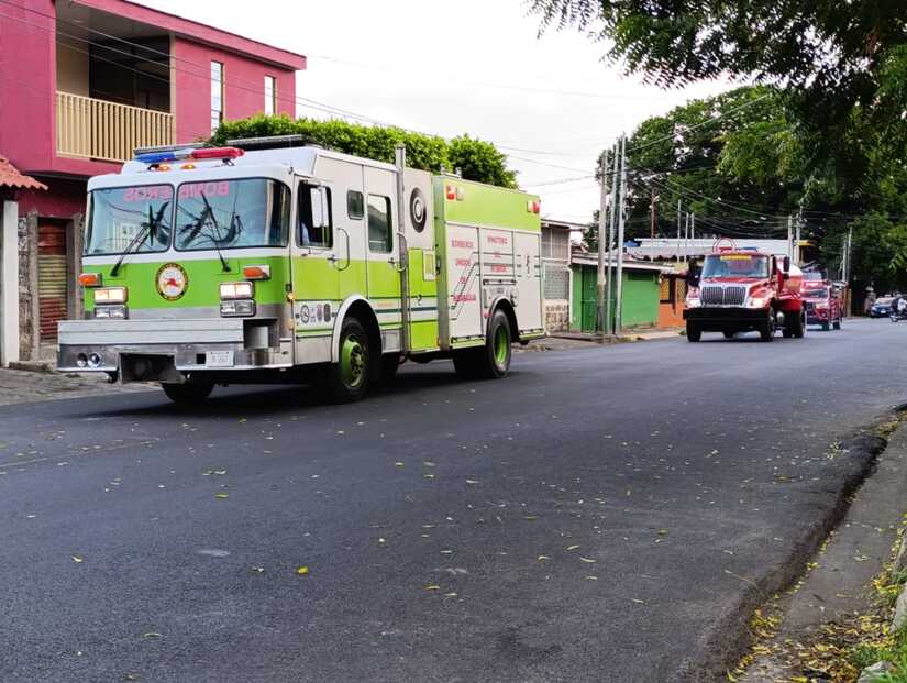 BOMBEROS-(6)