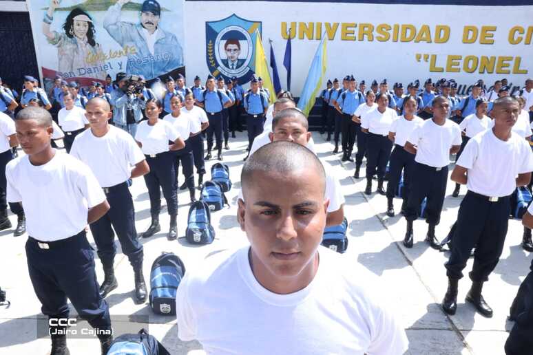 policia16