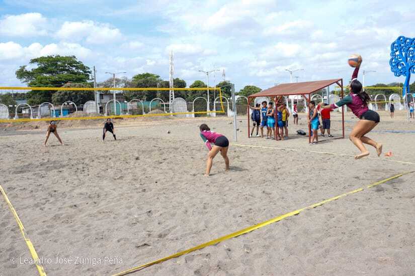 VOLEIBOL-PLAYA--(14)