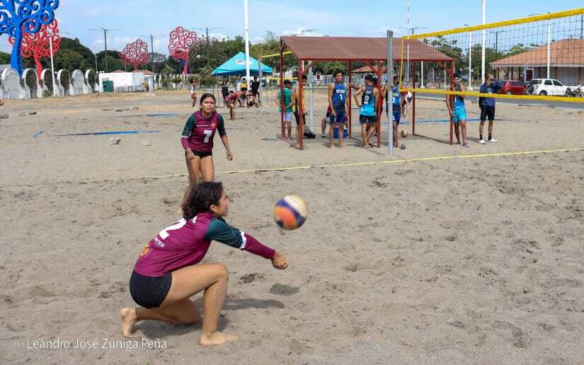 VOLEIBOL-PLAYA--(7)