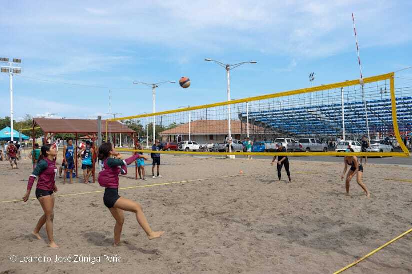 VOLEIBOL-PLAYA--(9)