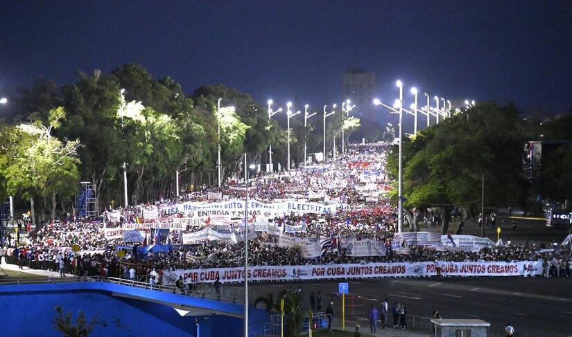 CUBA-(8)