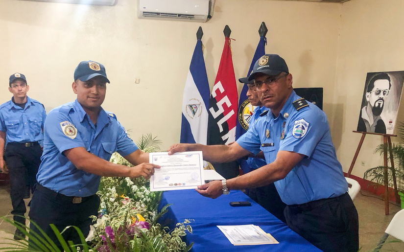 Bomberos-Unidos-3