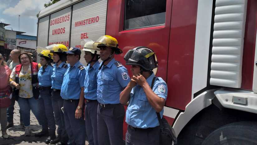BOMBEROS5