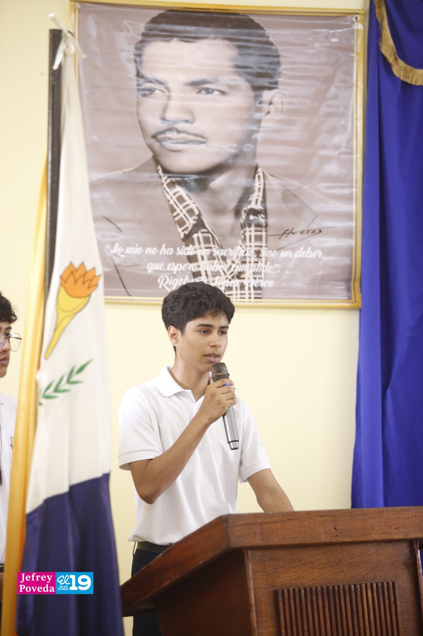 COLEGIO7