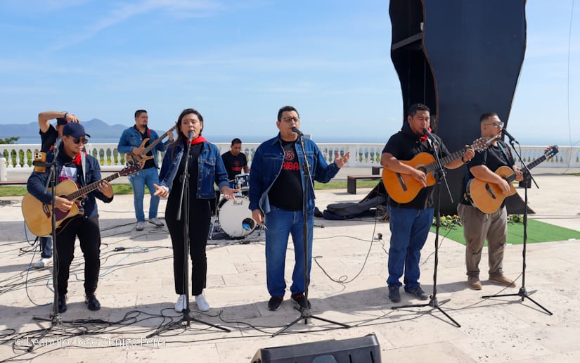 JUVENTUD-(25)