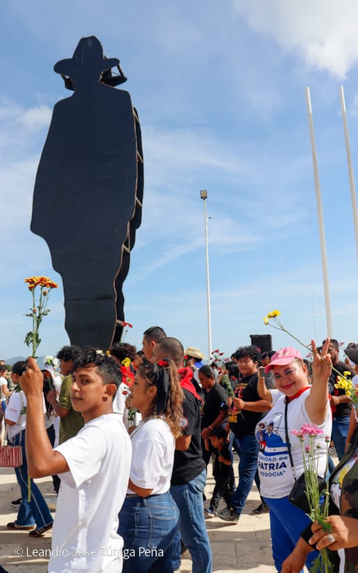 JUVENTUD-(28)