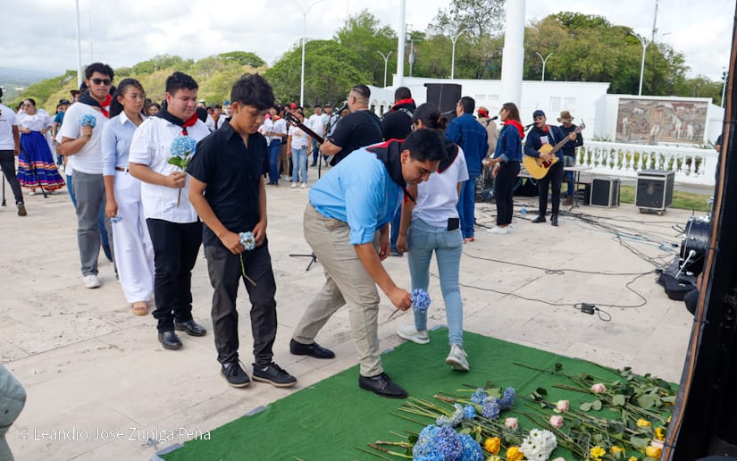 JUVENTUD-(44)