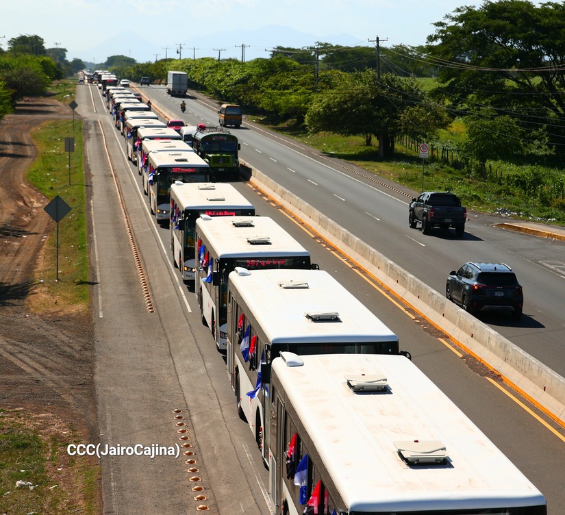 Autobuses-Yutong-17