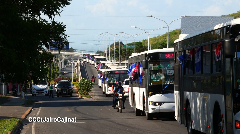Autobuses-Yutong-30