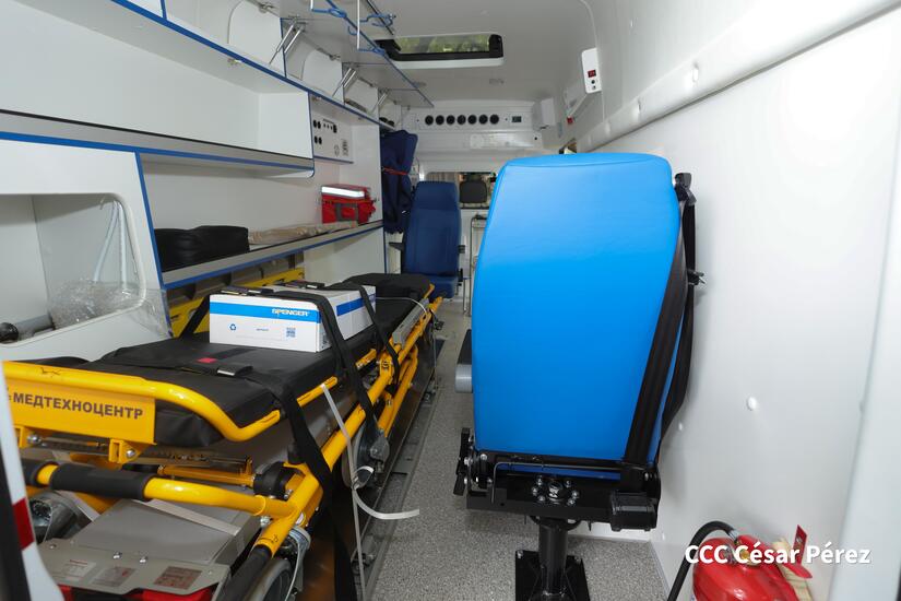 AMBULANCIA16