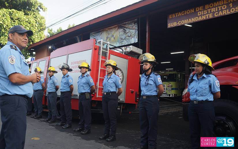 Bomberos--1