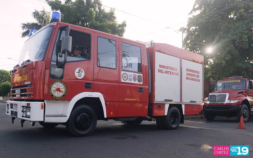 Bomberos--11