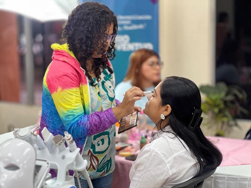 MAQUILLAJE12